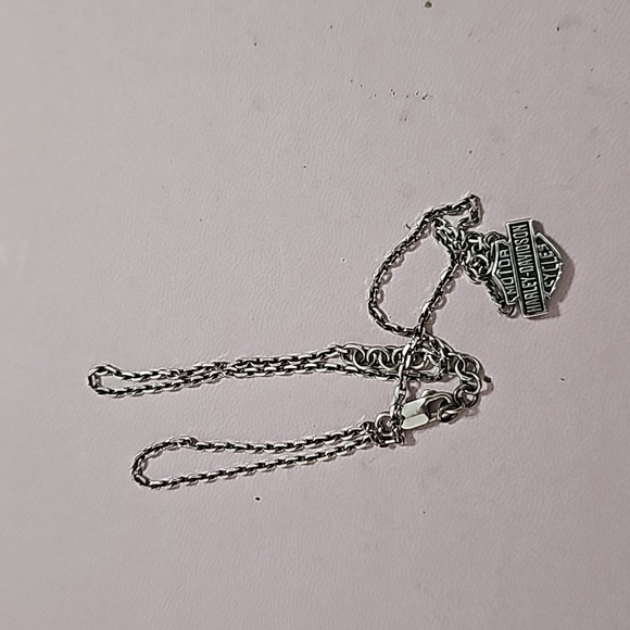 Harley Davidson women's Rhinestone Necklace - Picture 3 of 4